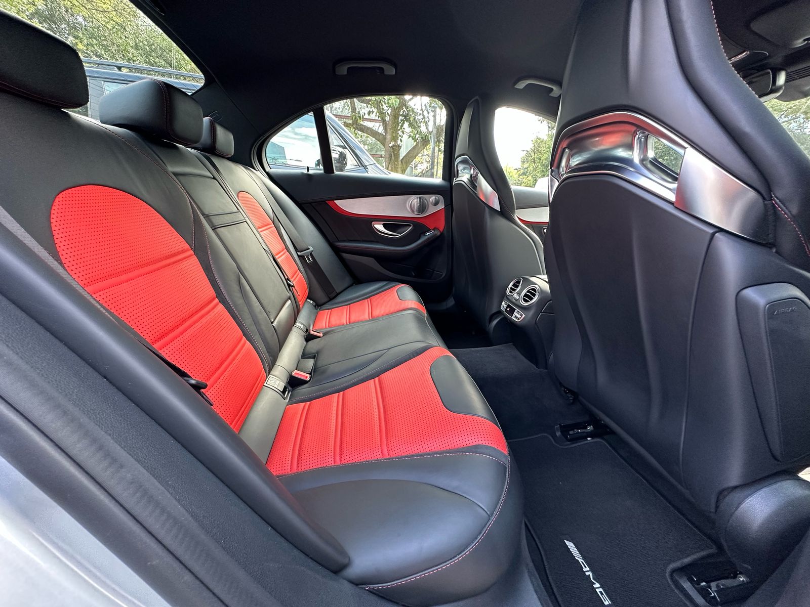 Mercedes-Benz AMG C63S 2017