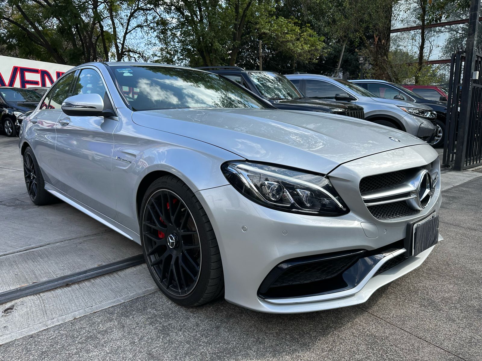 Mercedes-Benz AMG C63S 2017