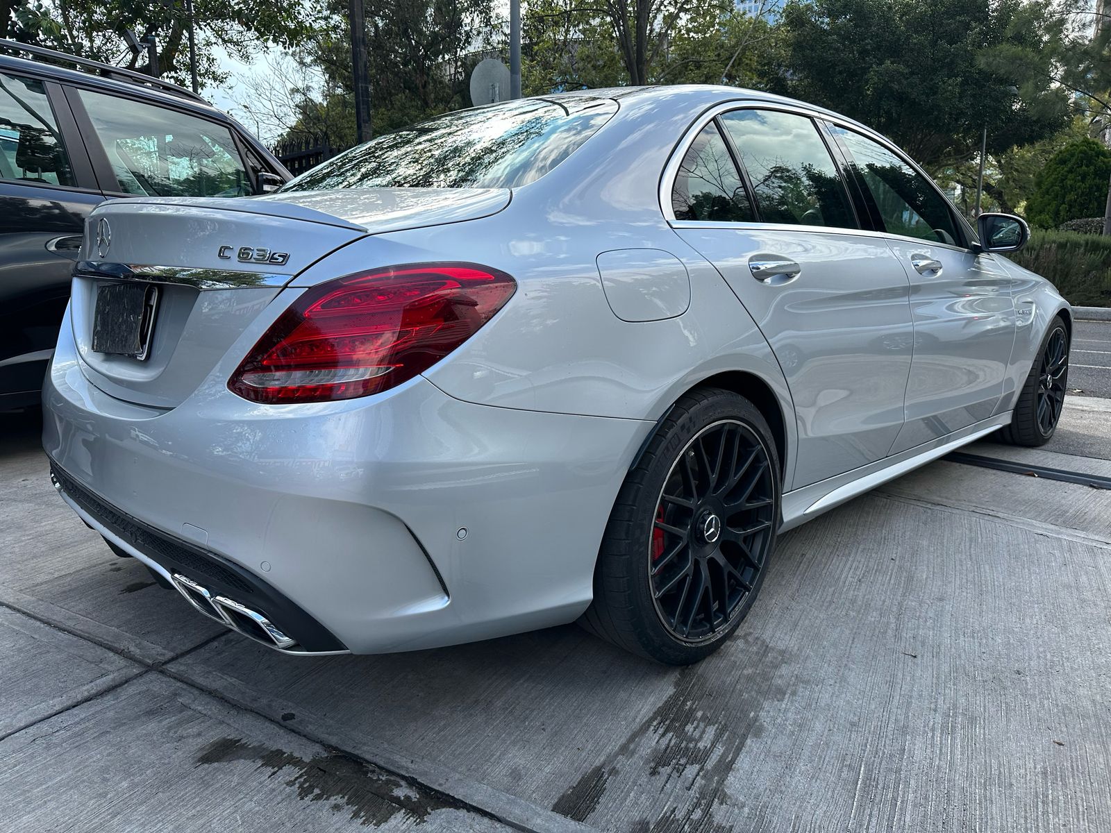 Mercedes-Benz AMG C63S 2017