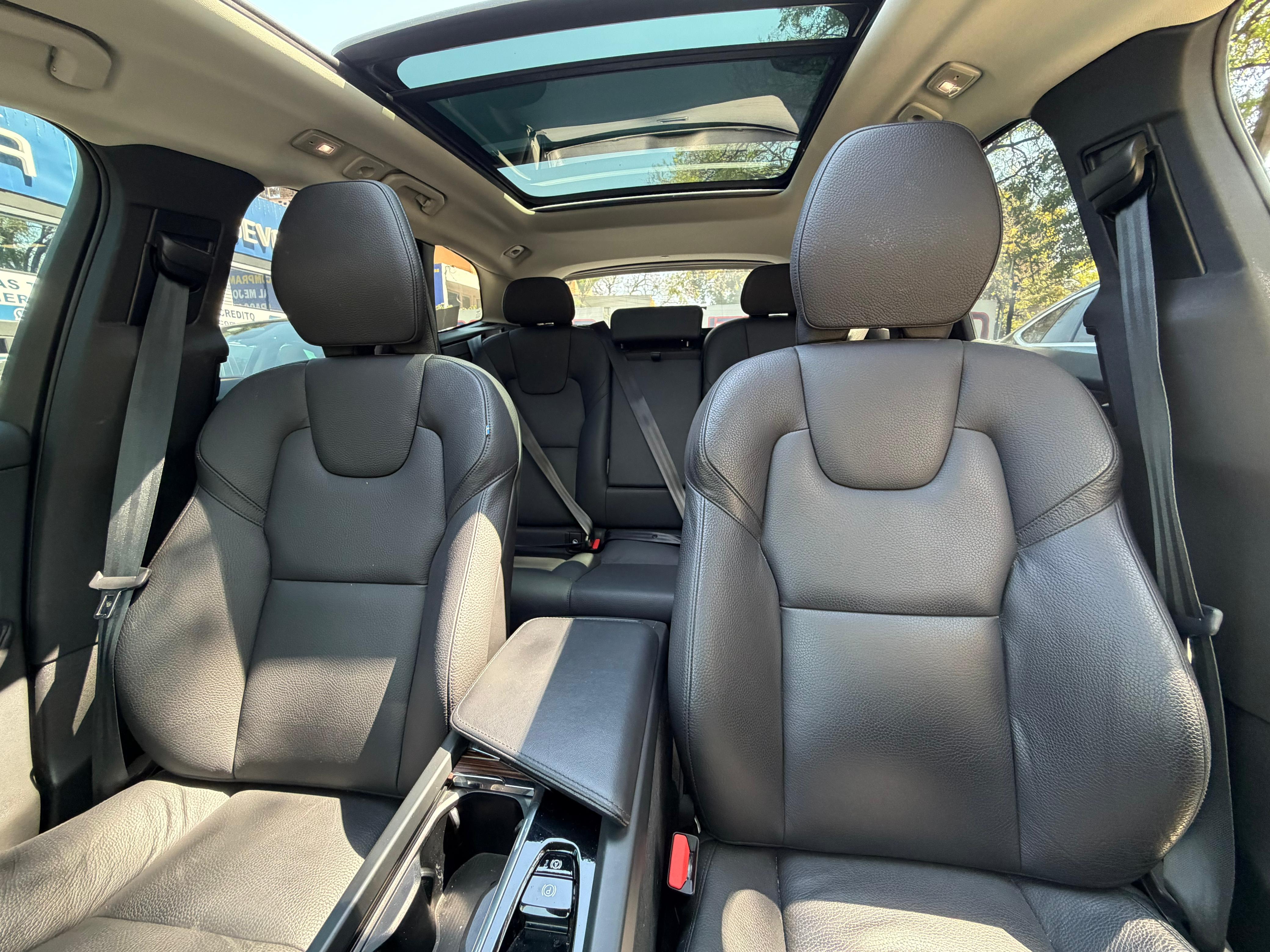 Volvo XC60 B5 Plus Awd Mild-Hybrid 2024