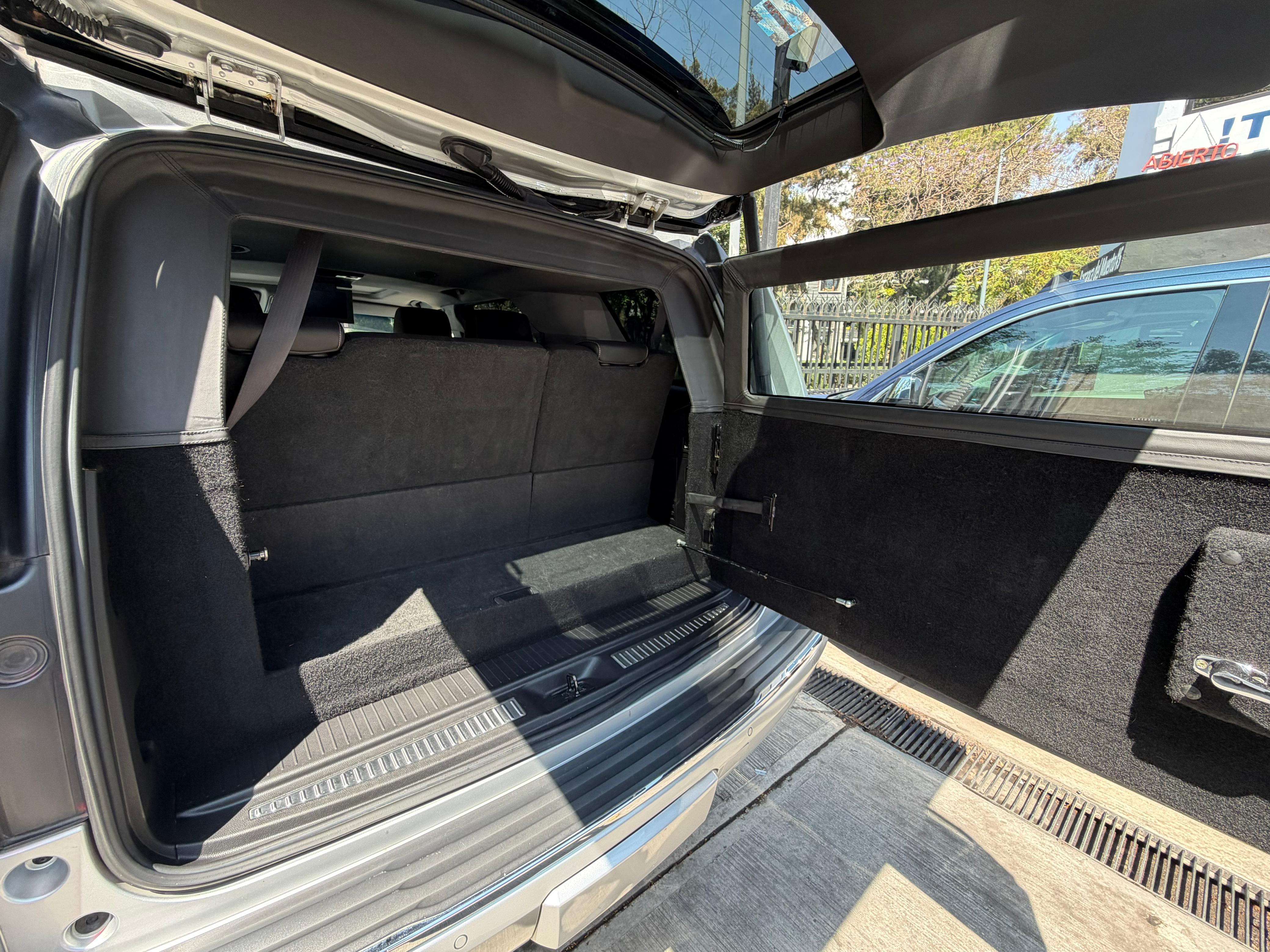 Chevrolet Tahoe LTZ Blindada Lvl. 3+ 2015