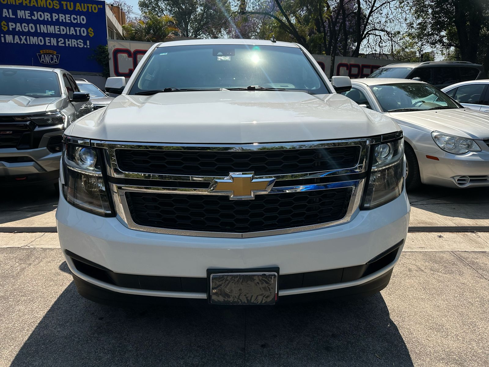 Chevrolet Suburban  2015